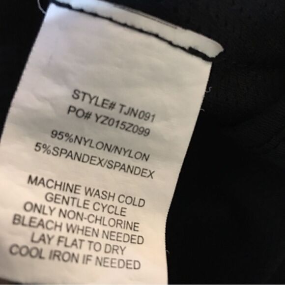 SILKY MICRO RIBBED MESH CHOKER CROP TOP - Picture 5 of 6